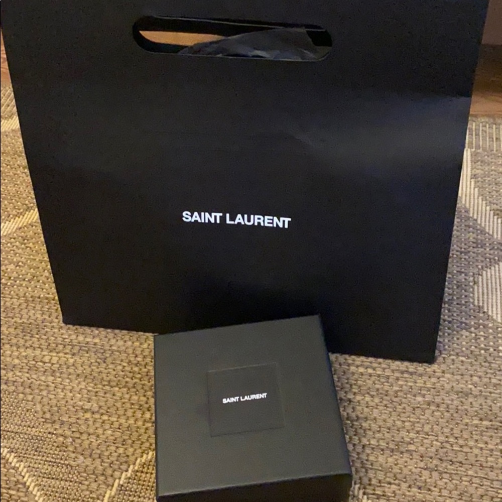 Saint Laurent python bracelet - Picture 7 of 8